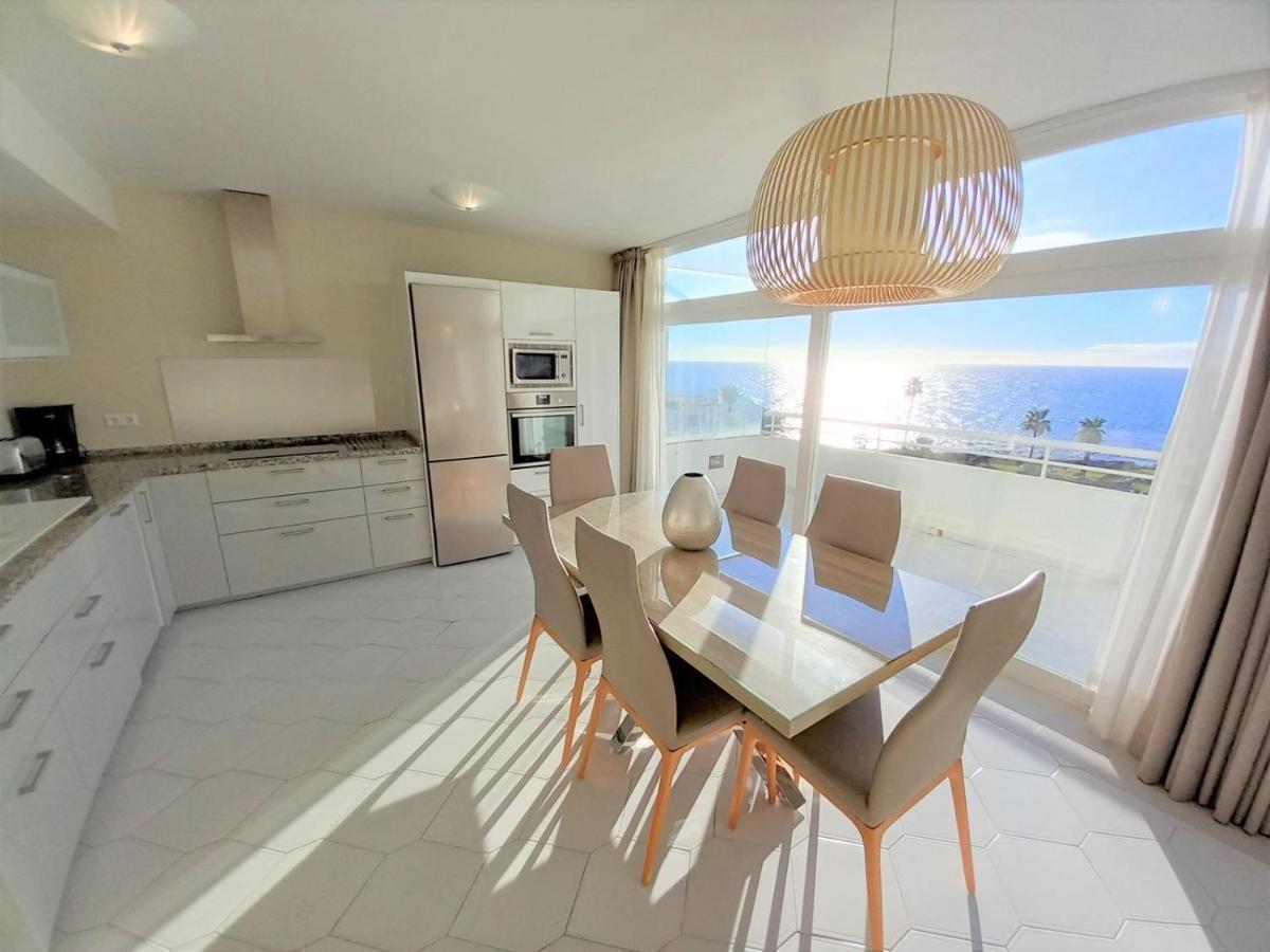Miraflores Beachfront Penthouse Sitio de Calahonda Exterior photo